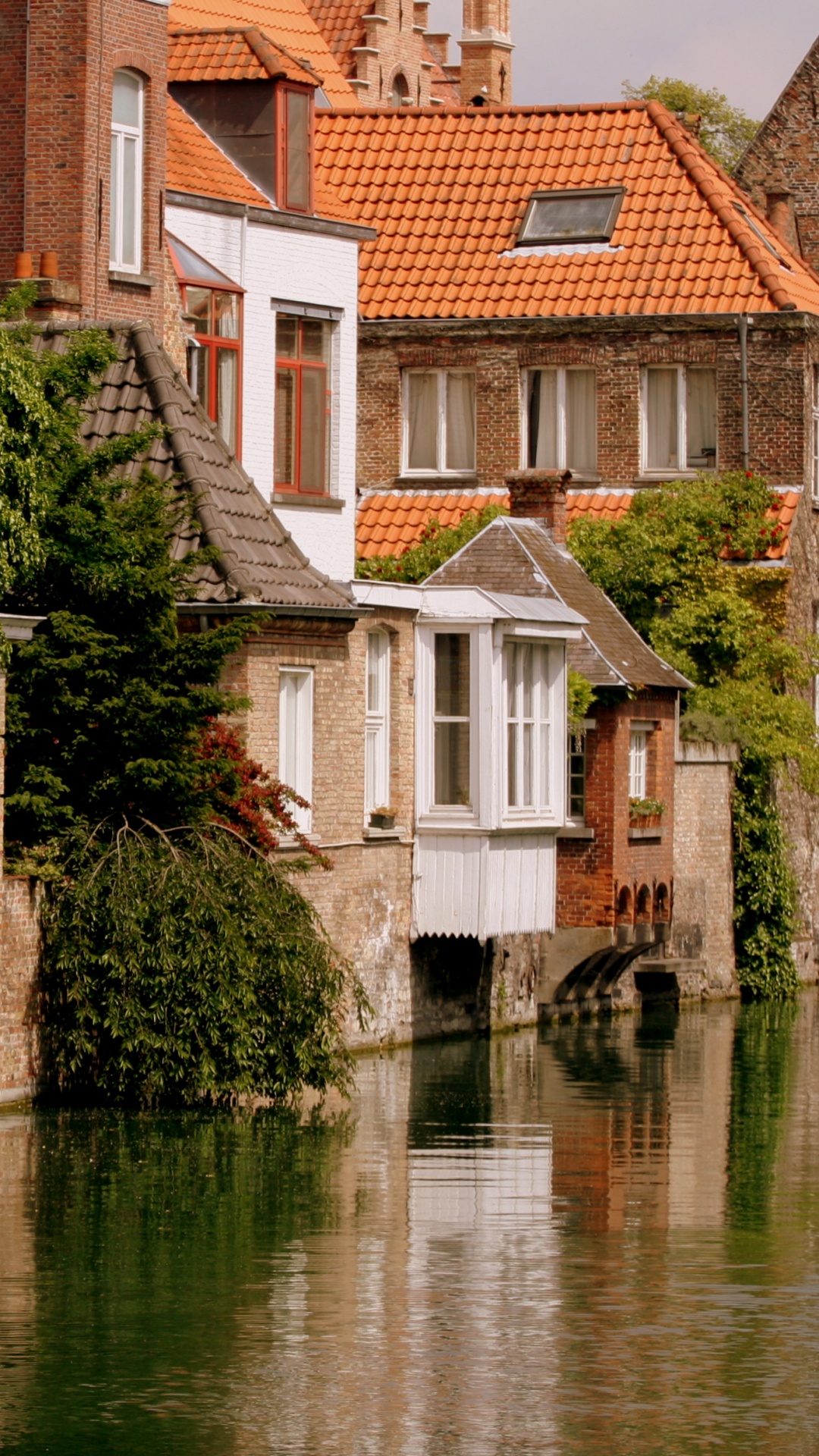 Обои Брюгге, водный путь, вода, канал, отражение в разрешении 1080x1920