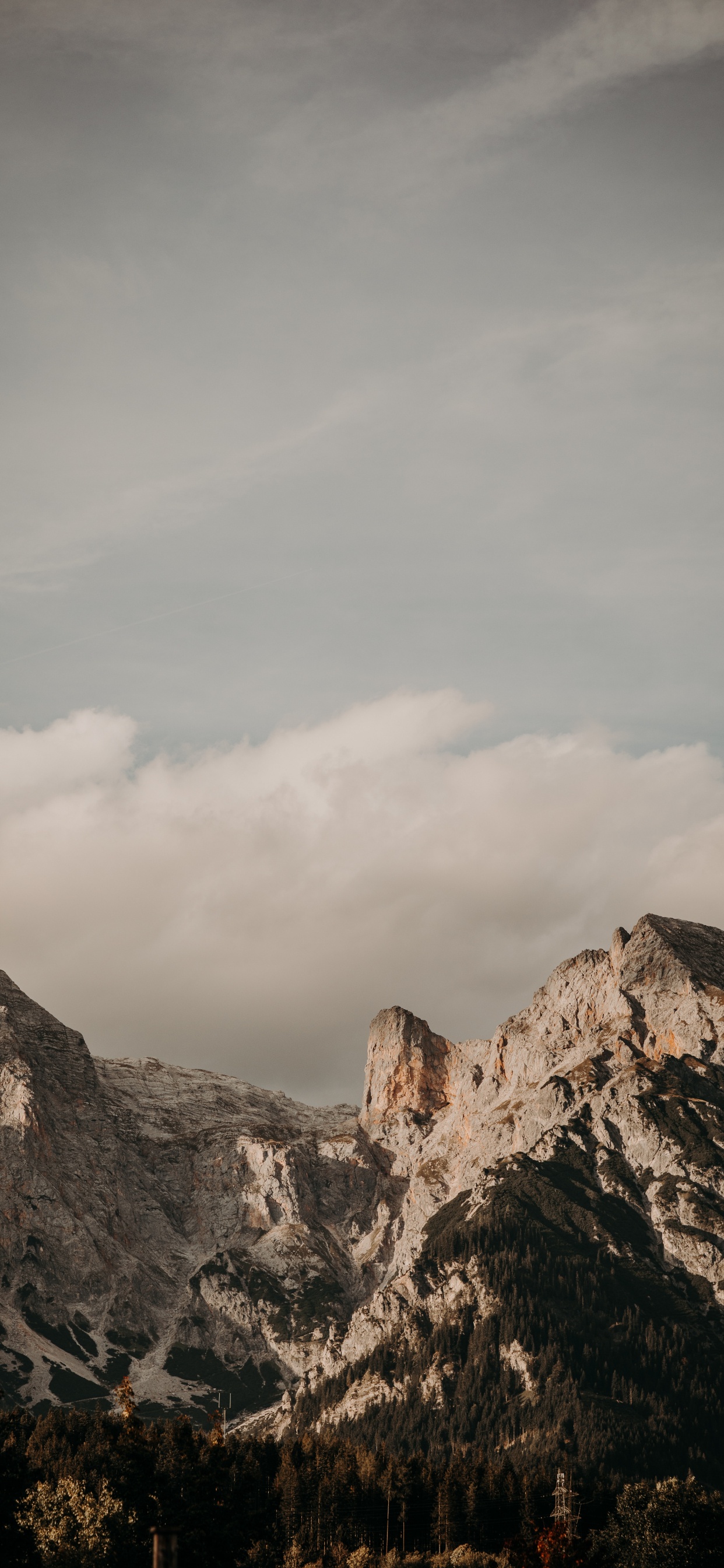 Обои церкви Санта-Мария-Альм, Мария-Альм, гора, горный хребет, горный рельеф в разрешении 1242x2688