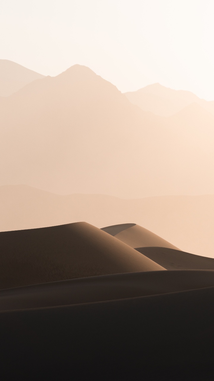 Обои поющий песок, гора, природа, природный ландшафт, солнечный свет в разрешении 720x1280