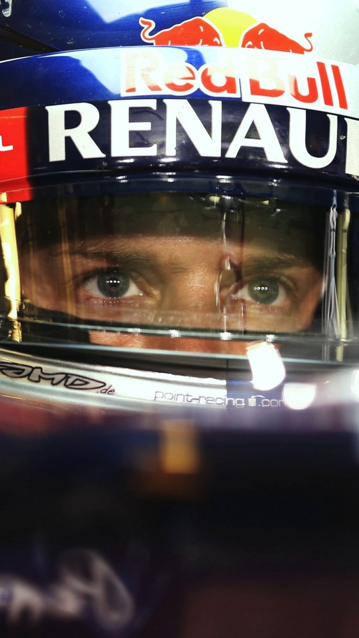 Обои Формула 1, Ред Булл, автогонки, гонка чемпионов, шлем в разрешении 720x1280