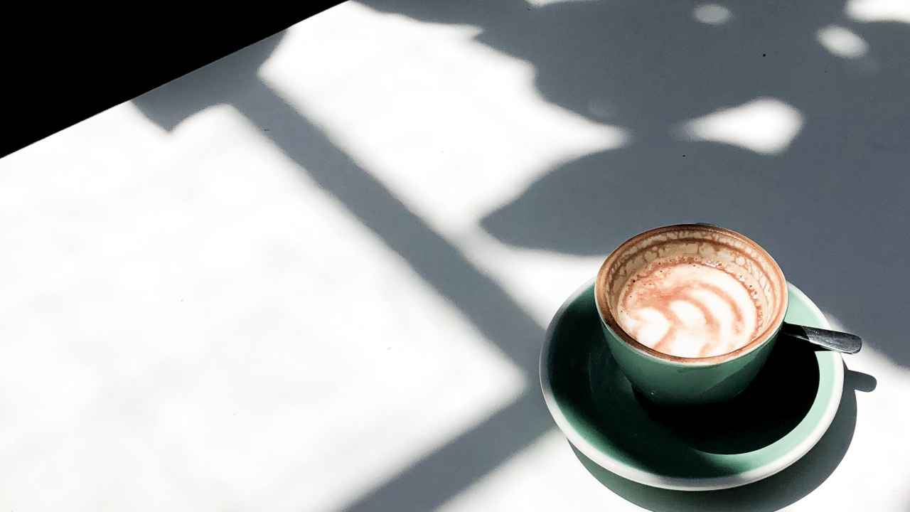 Обои тень, Чашки и стол, кофейная чашка, кофе, таблица в разрешении 1280x720