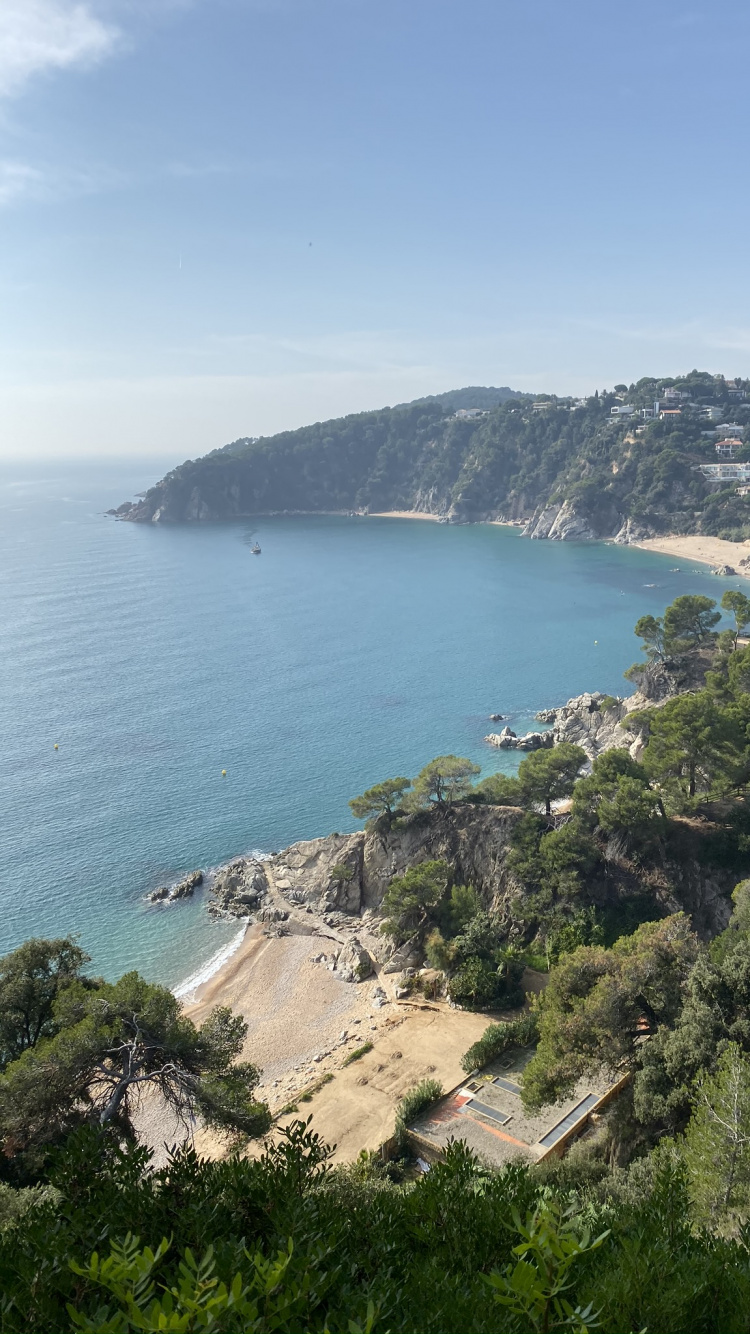 Обои побережье, водоем, вода, мыс, залив в разрешении 750x1334