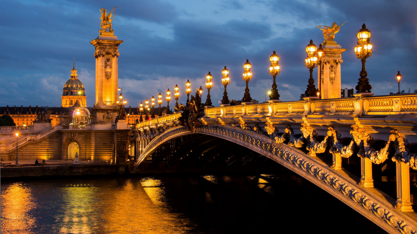 Обои Мост Александра III, Эйфелева башня, сена, ориентир, мост в разрешении 1366x768