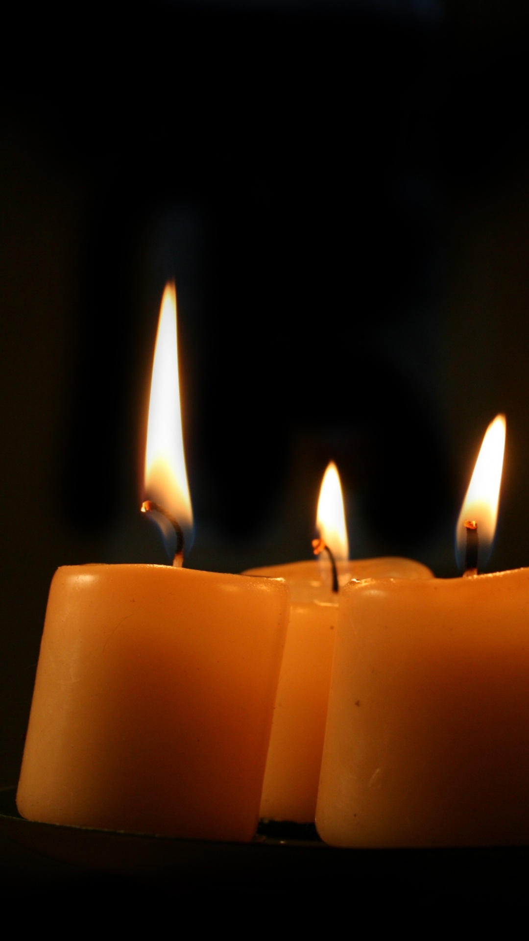 Обои свеча, пламя, освещение, воск, свет в разрешении 1080x1920