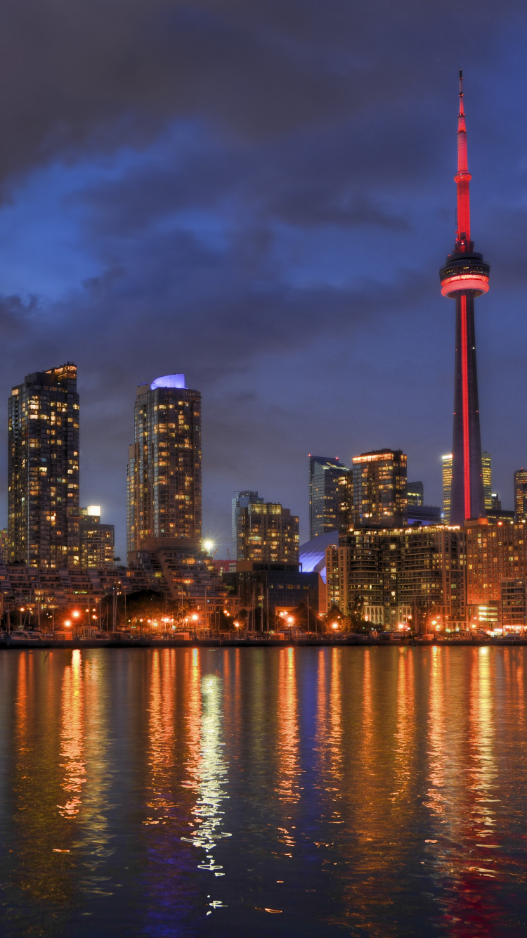 Обои Башня CN, городской пейзаж, город, линия горизонта, отражение в разрешении 750x1334