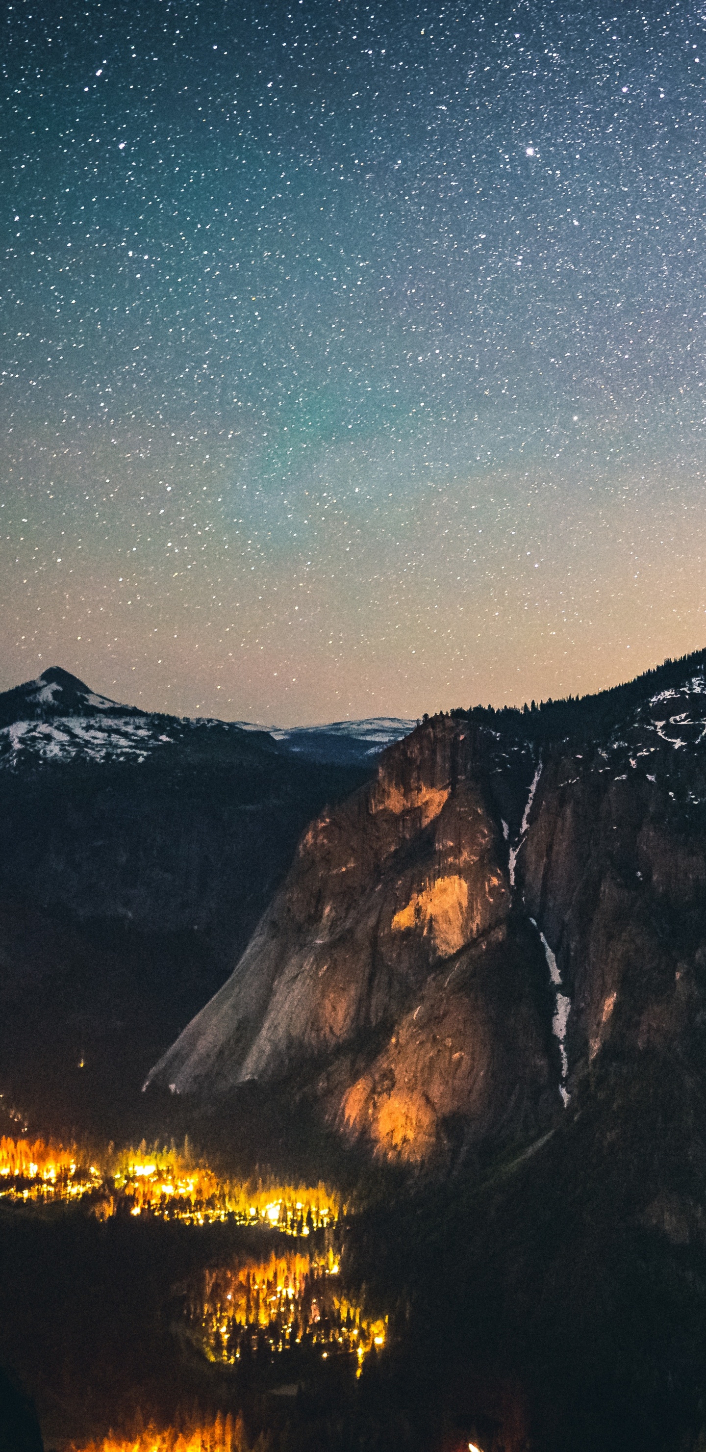 Обои звезда, гора, природа, горный рельеф, ночь в разрешении 1440x2960