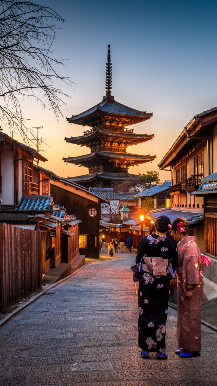Обои китайская архитектура, городок, утро, Ясака, Фусими Инари-Тайся в разрешении 720x1280