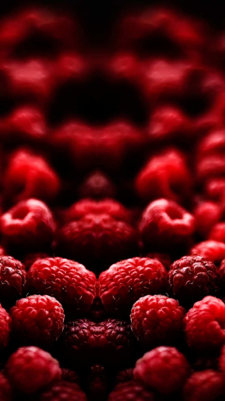 Обои природные продукты, ягоды, красный цвет, фрукты, клубника в разрешении 750x1334