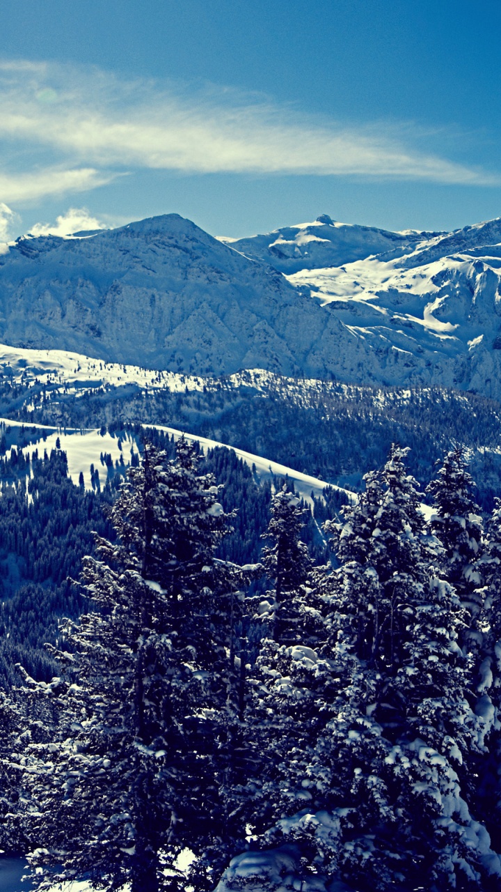 Обои снег, горный рельеф, гора, зима, горный хребет в разрешении 720x1280