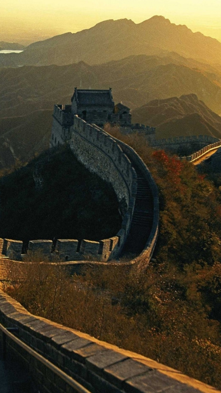 Обои великая Китайская стена, ориентир, гора, дорога, национальный парк в разрешении 750x1334