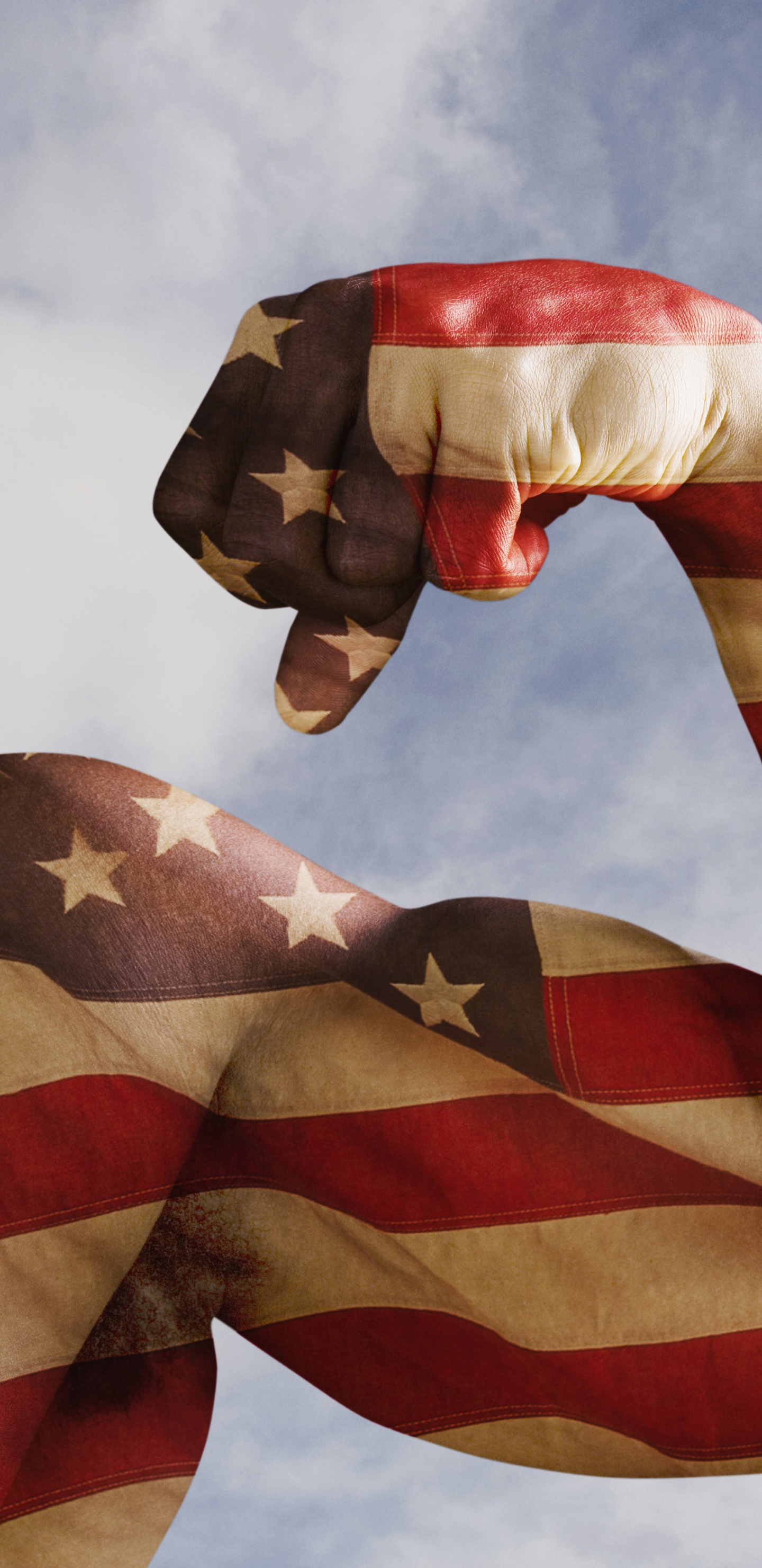 Обои Соединенные Штаты, красный цвет, флаг, облако, флаг Соединенных Штатов в разрешении 1440x2960