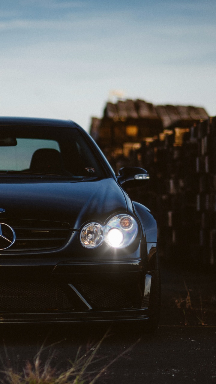 Обои Mercedes-Benz CLK-Class, авто, городской автомобиль, mercedes benz, представительский автомобиль в разрешении 720x1280