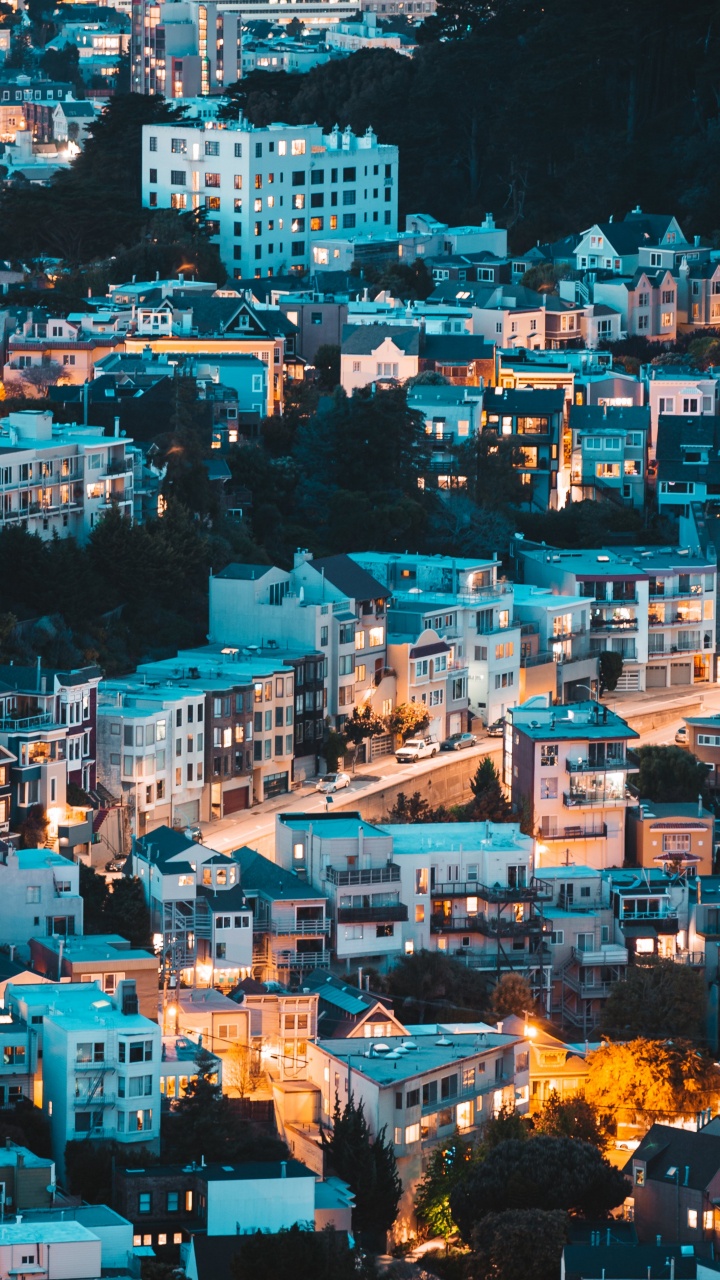 Обои здание, городской район, городской пейзаж, синий, город в разрешении 720x1280