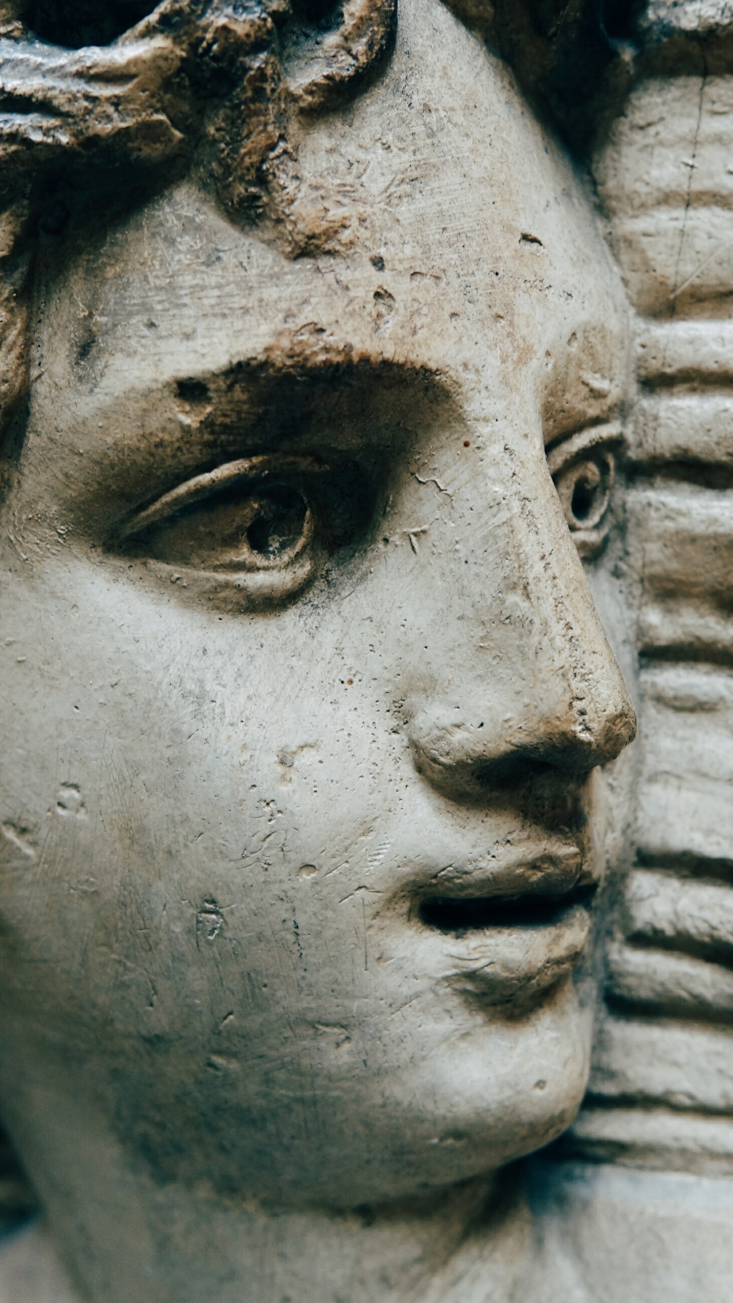 Обои статуя, скульптура, резьба, резьба по камню, классическая скульптура в разрешении 1440x2560