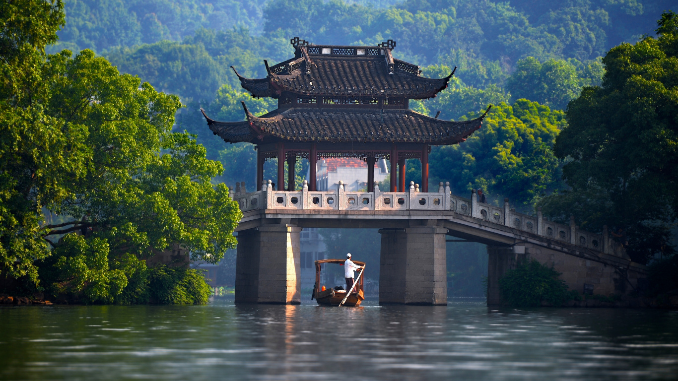 Обои китайская архитектура, пагода, ориентир, туризм, водный путь в разрешении 1366x768