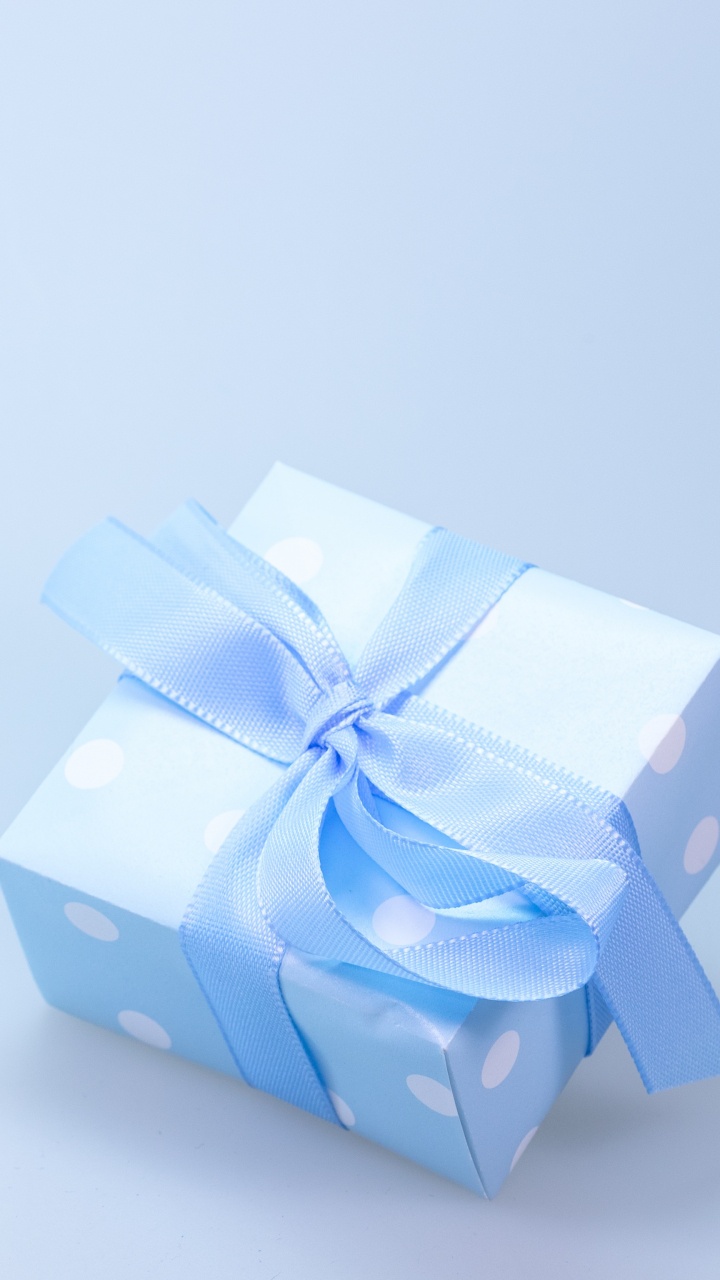 Обои подарок синий, подарок, дата рождения, синий, лента в разрешении 720x1280