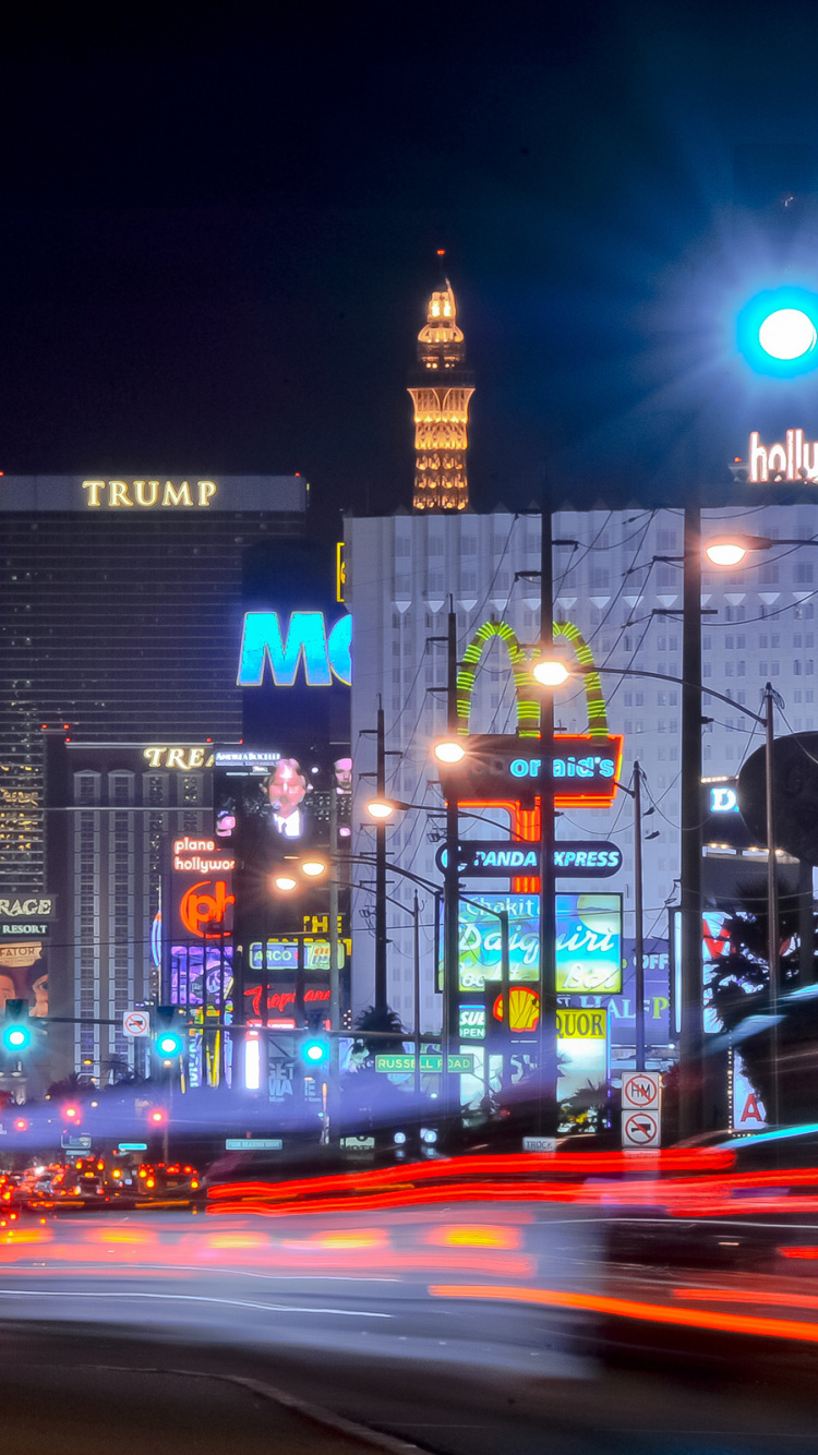 Обои городской район, ночь, метрополия, город, городской пейзаж в разрешении 750x1334