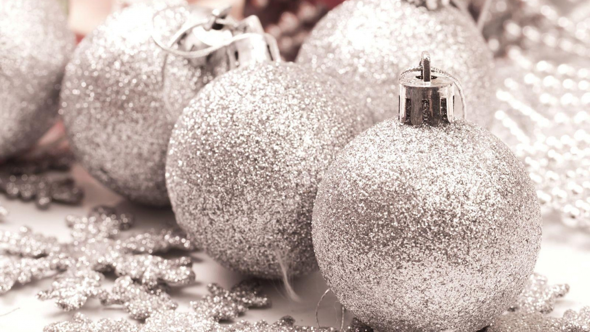 Обои Рождественские украшения, Снежинка, елка, Рождество, Рождественская елка в разрешении 1920x1080