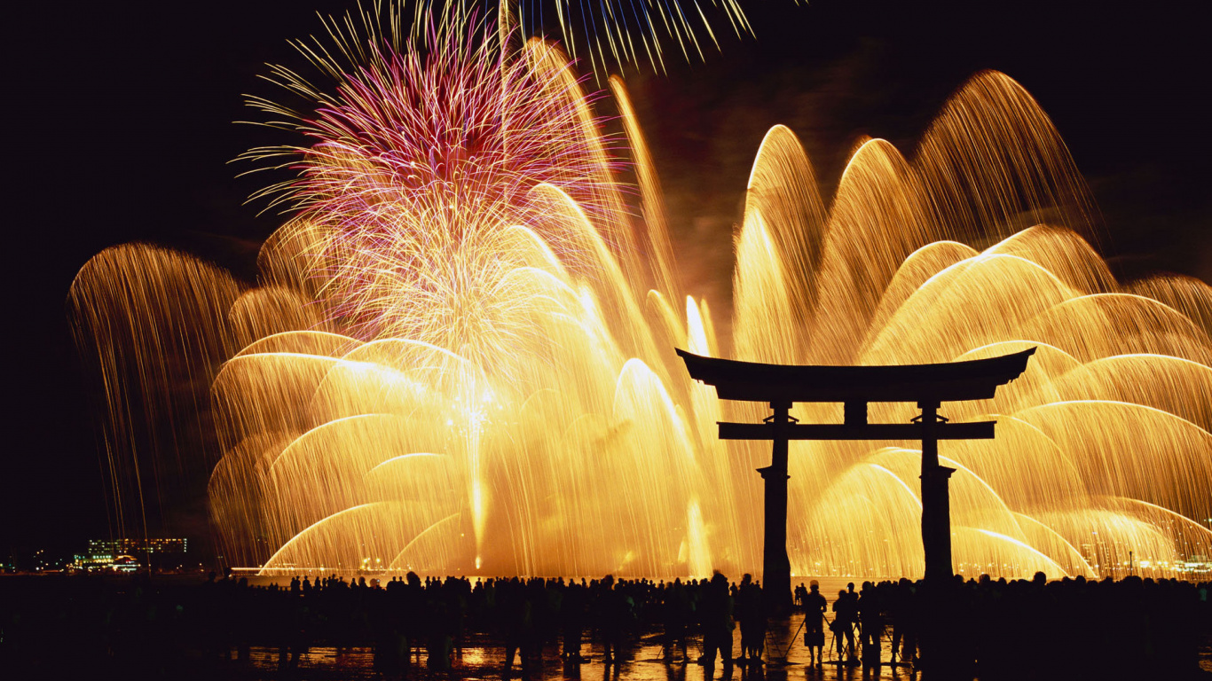 Обои Япония, канун Нового года, Новый год, Японский Новый Год, салют в разрешении 1366x768