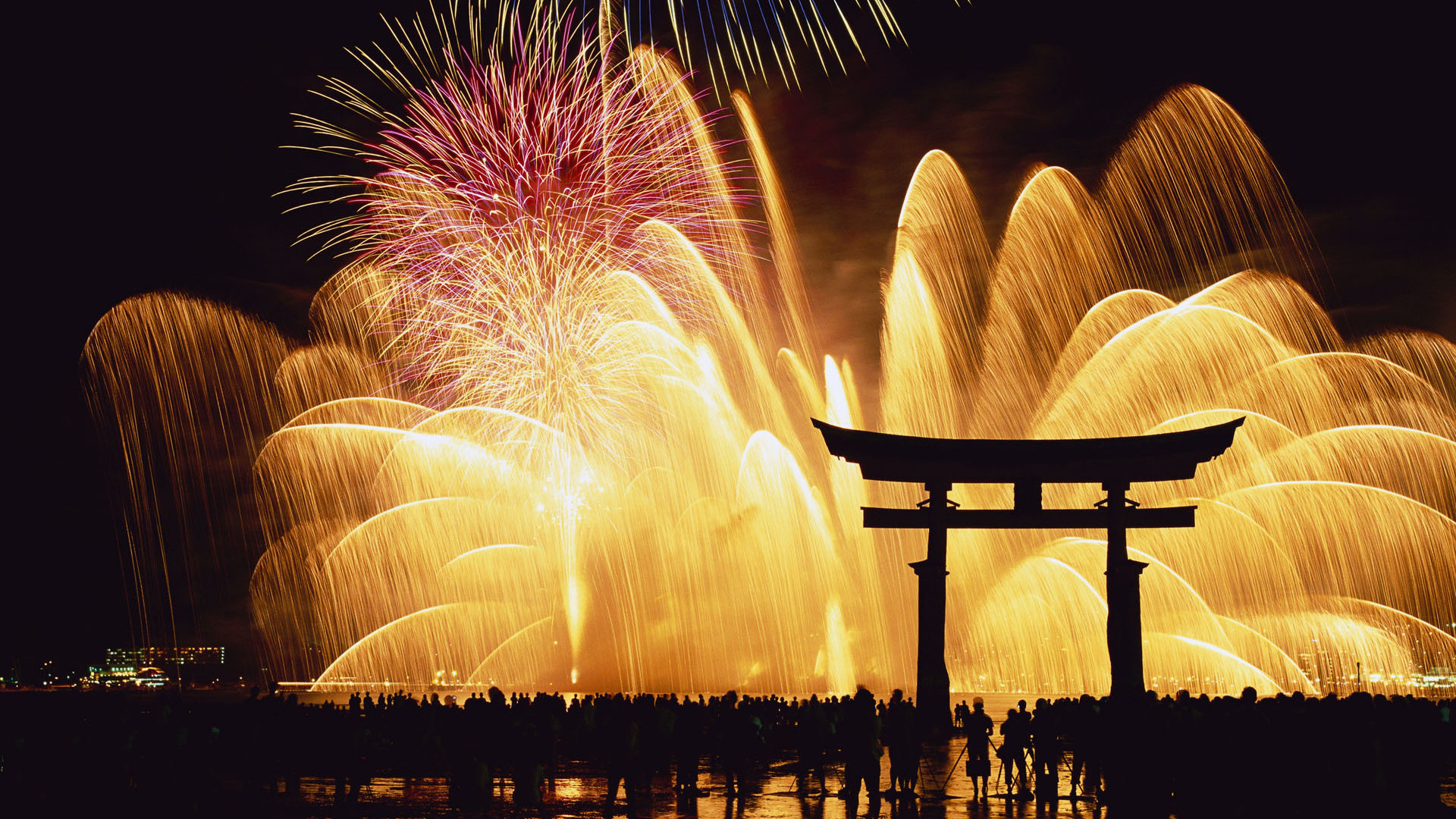 Обои Япония, канун Нового года, Новый год, Японский Новый Год, салют в разрешении 1920x1080