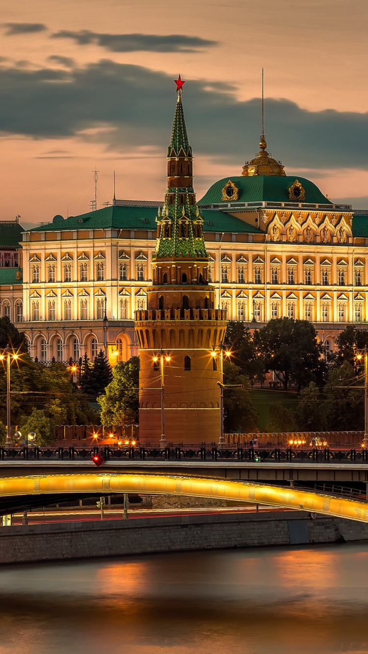 Обои город, ориентир, городской пейзаж, городской район, ночь в разрешении 750x1334