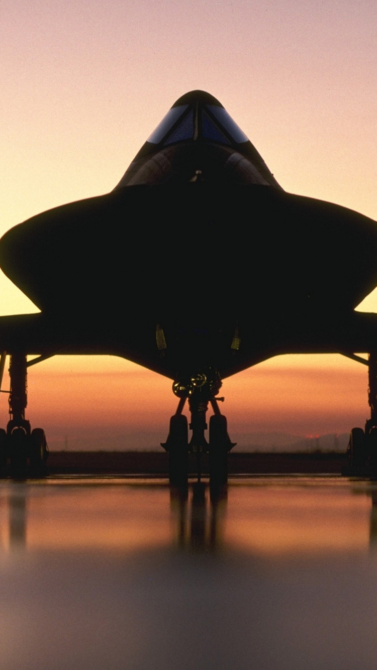 Обои Локхид SR-71 черный Дрозд, самолеты, Локхид Мартин Ср-72, Lockheed Martin, реактивный самолет в разрешении 750x1334