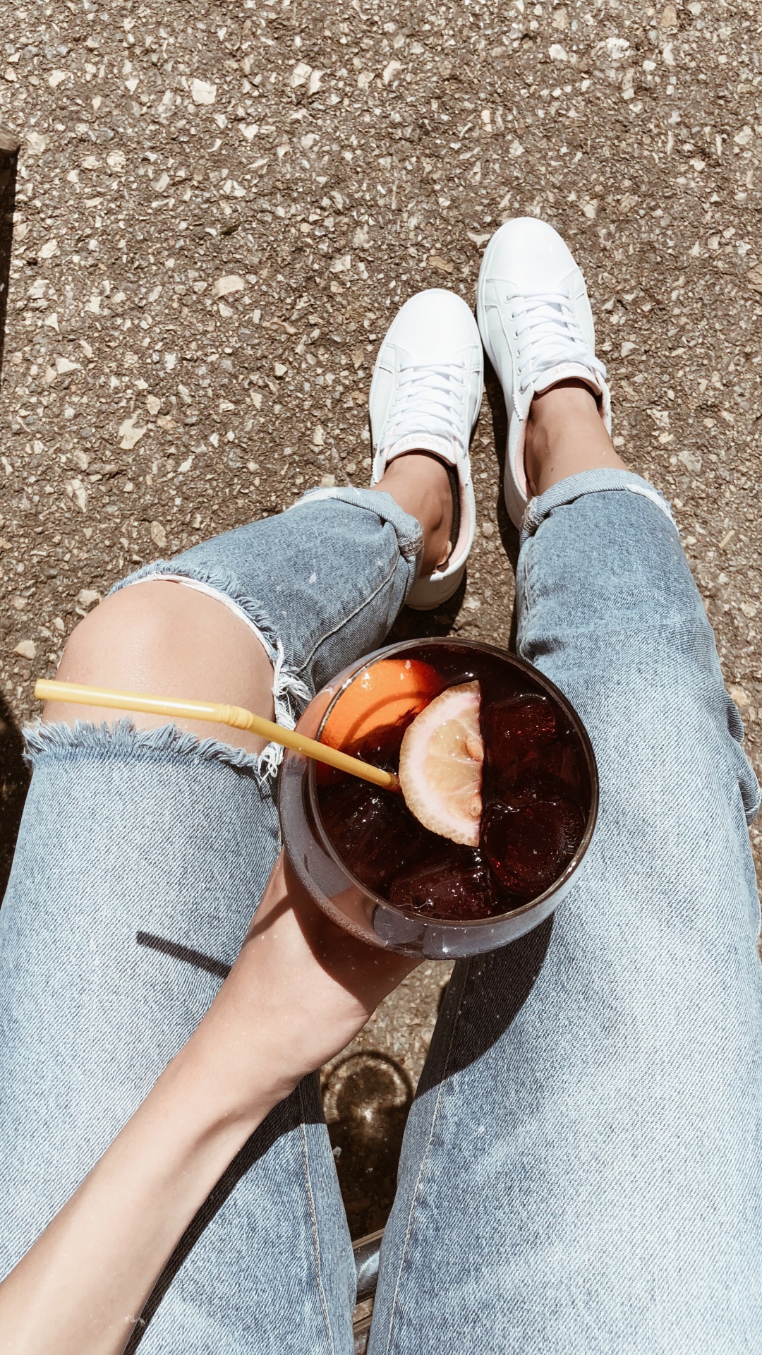 Обои открытый обуви, нога, человек, башмак, человеческая нога в разрешении 1080x1920