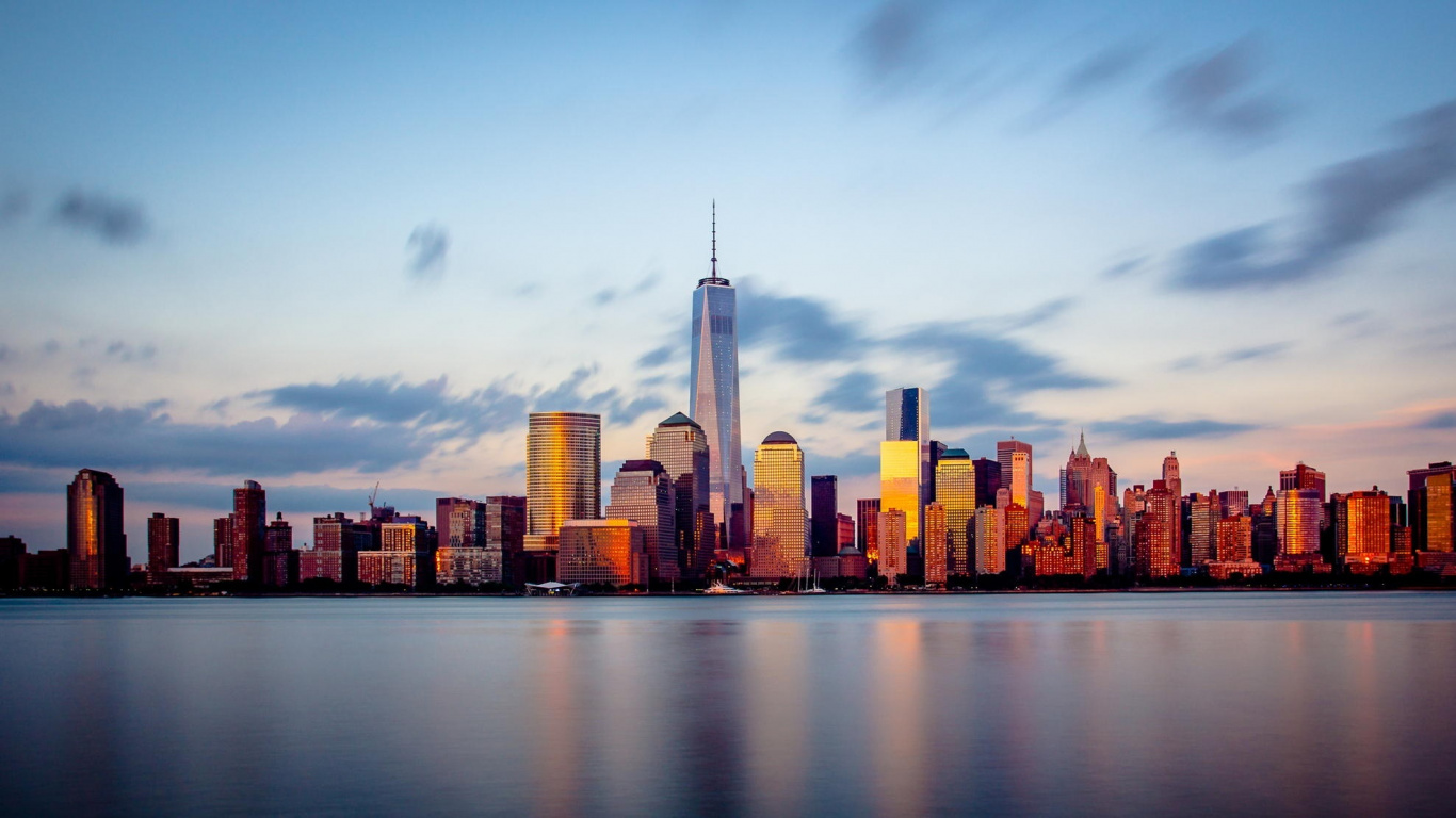 Обои линия горизонта, небоскреб, городской пейзаж, город, городской район в разрешении 1366x768