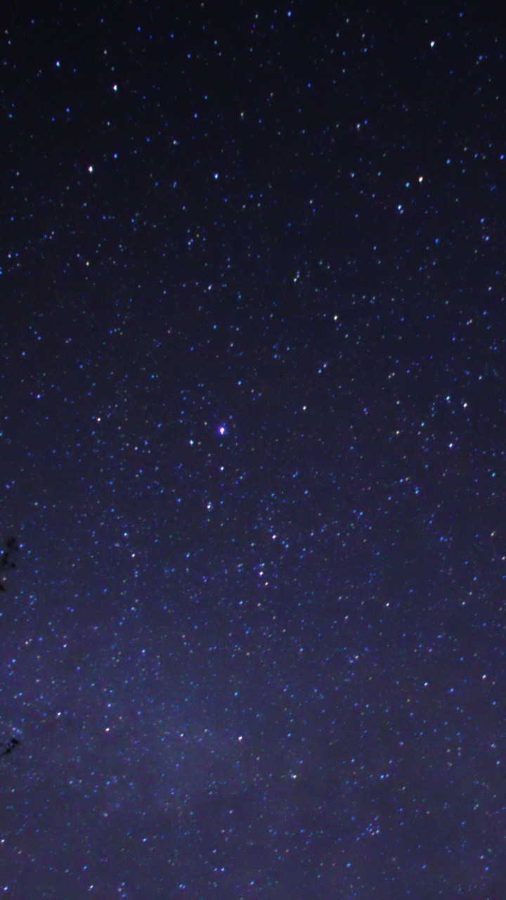 Обои ночное небо, ночь, звезда, темнота, черный в разрешении 720x1280