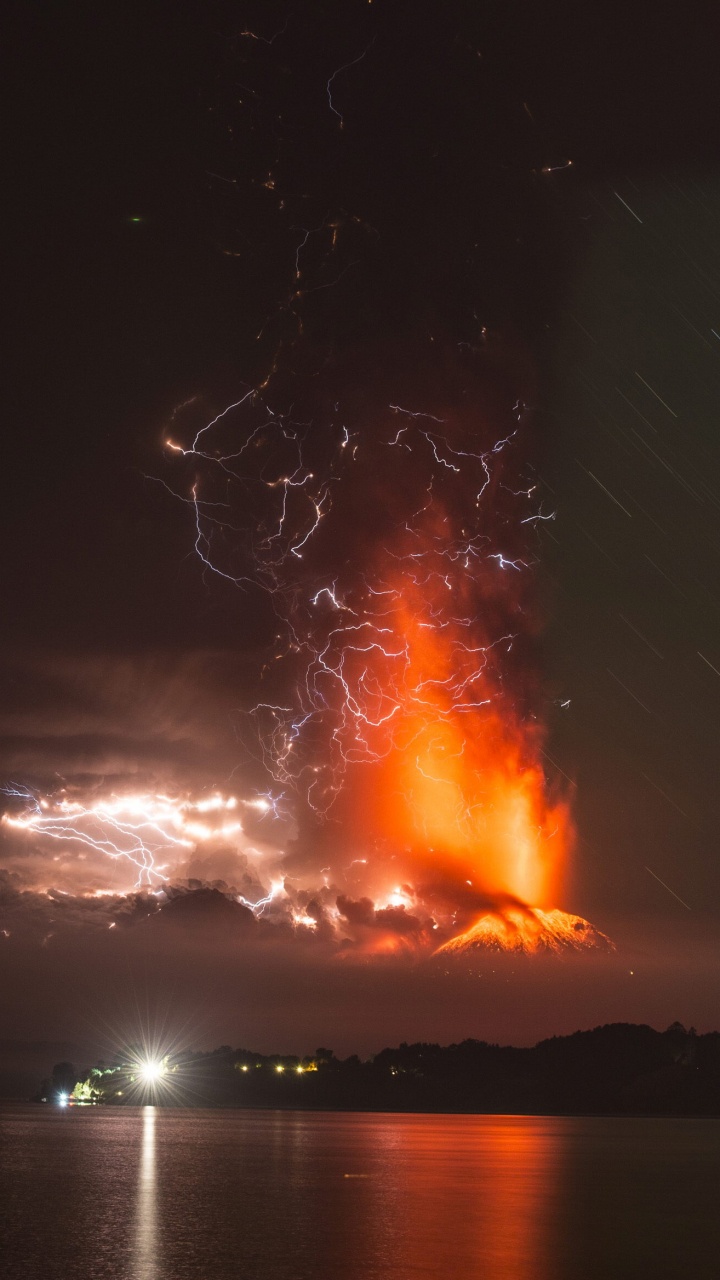 Обои Кальбуко, вулкан, Вильяррика, тепло, ночь в разрешении 720x1280