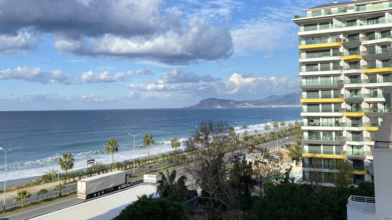 Обои кондоминиум, недвижимость, свойство, облако, здание в разрешении 1366x768