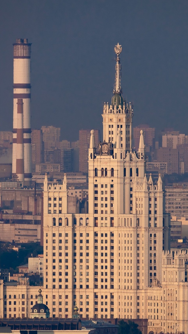 Обои город, городской пейзаж, городской район, метрополия, небоскреб в разрешении 720x1280