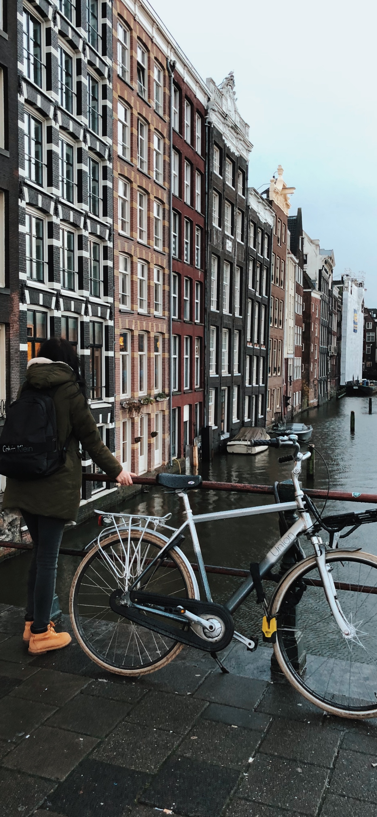 Обои Амстердам, дорожный велосипед, велосипед, велосипедная шина, велосипедная рама в разрешении 1242x2688