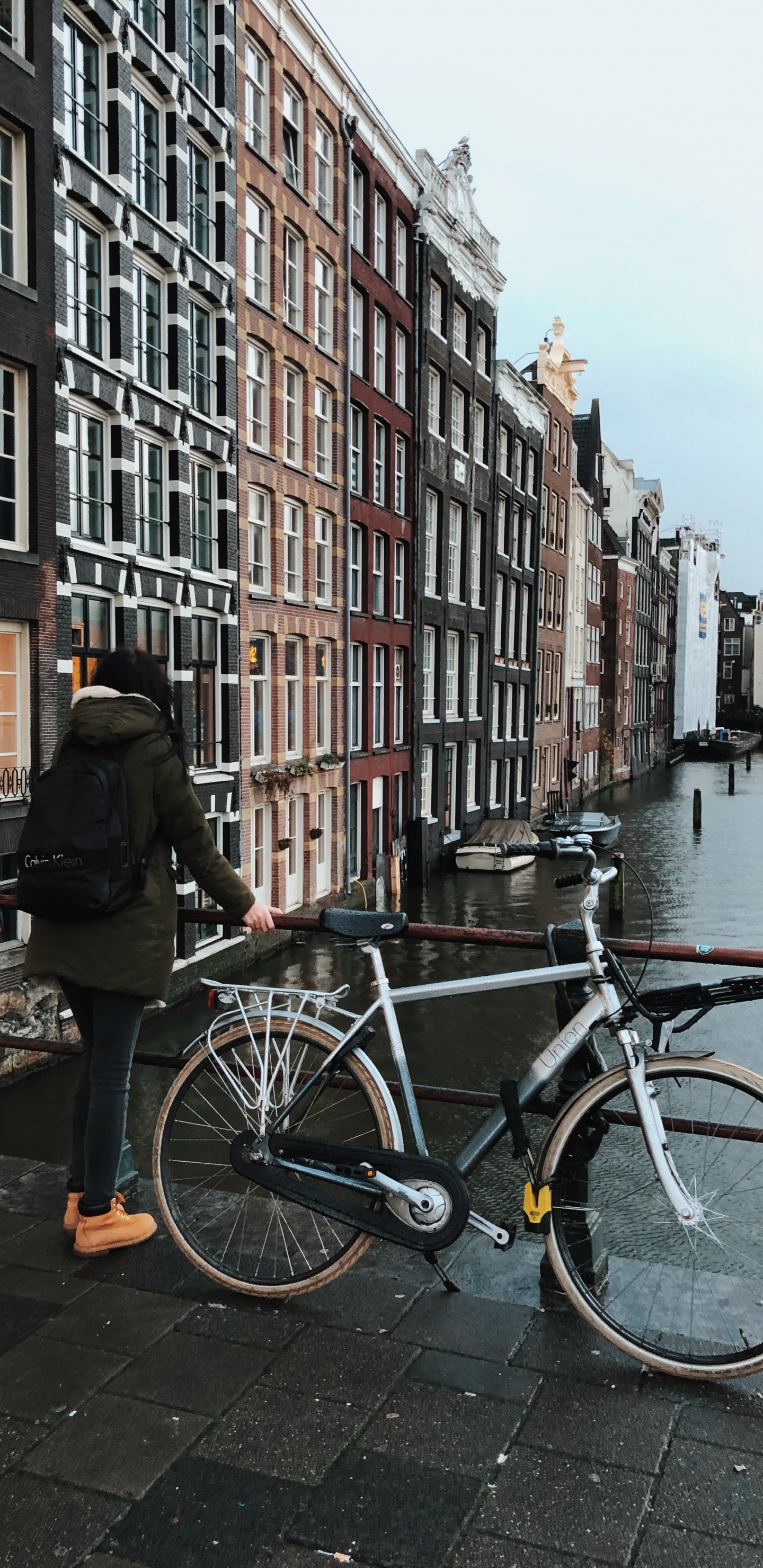 Обои Амстердам, дорожный велосипед, велосипед, велосипедная шина, велосипедная рама в разрешении 1440x2960