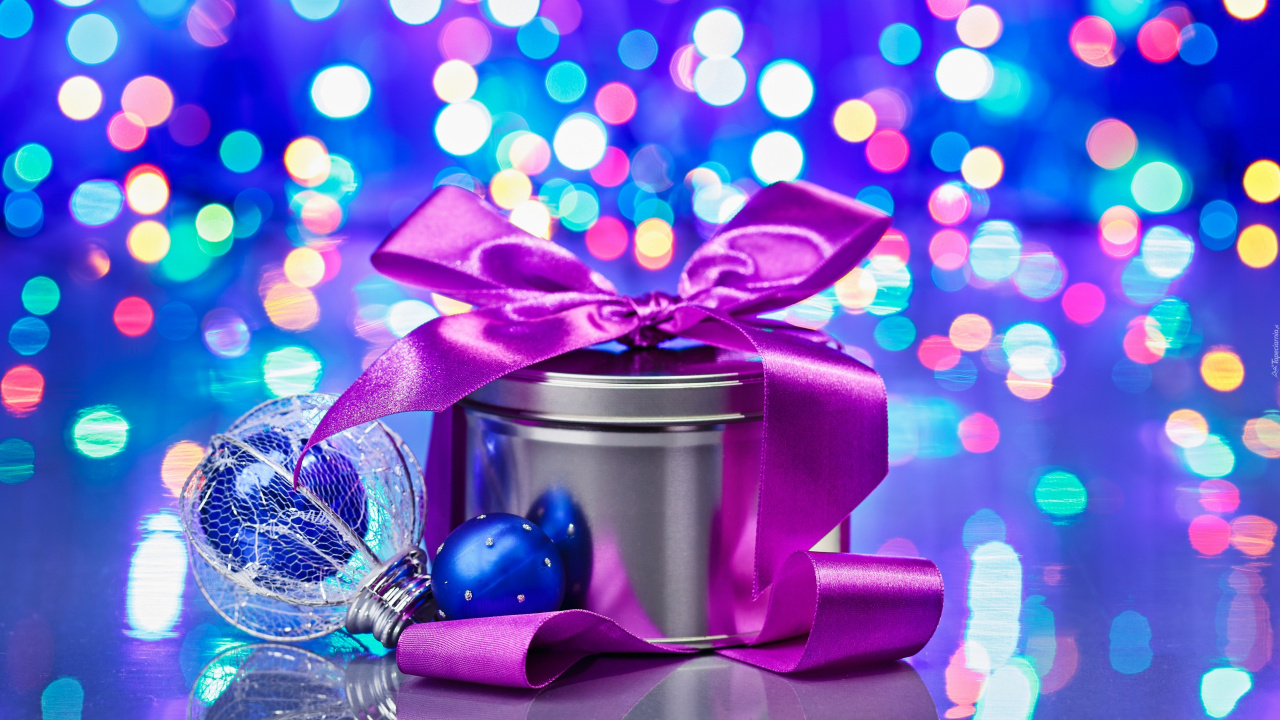 Обои Рождественский день, Новый год, пурпур, синий, Фиолетовый в разрешении 1280x720