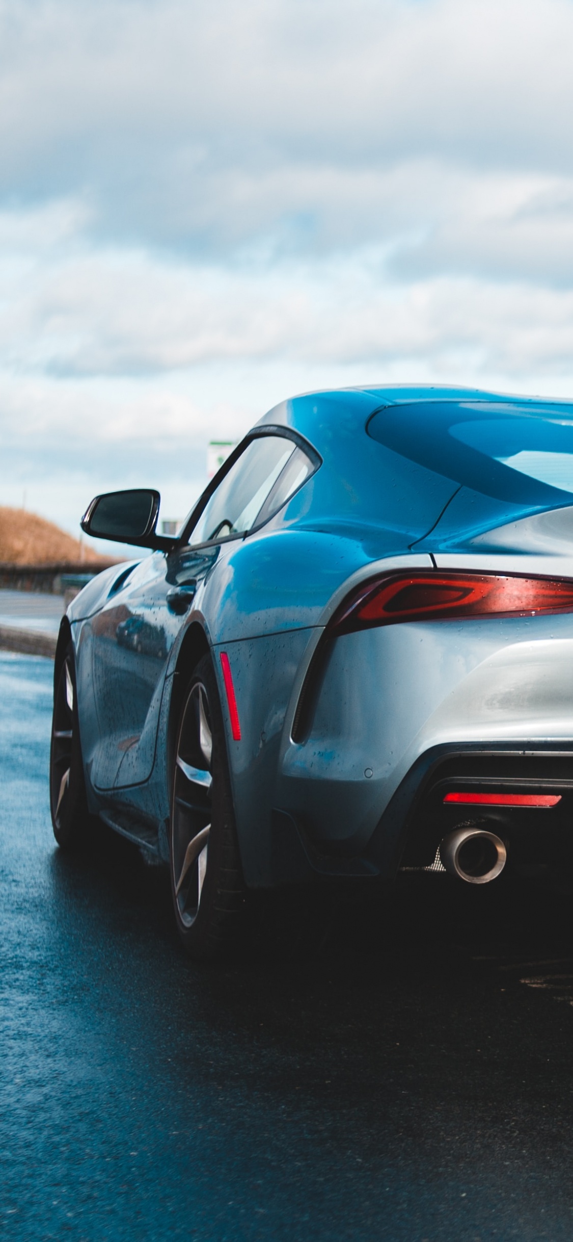 Обои спорткар, суперкар, личный роскошный автомобиль, автомобиль концепции, колесо автомобиля в разрешении 1125x2436