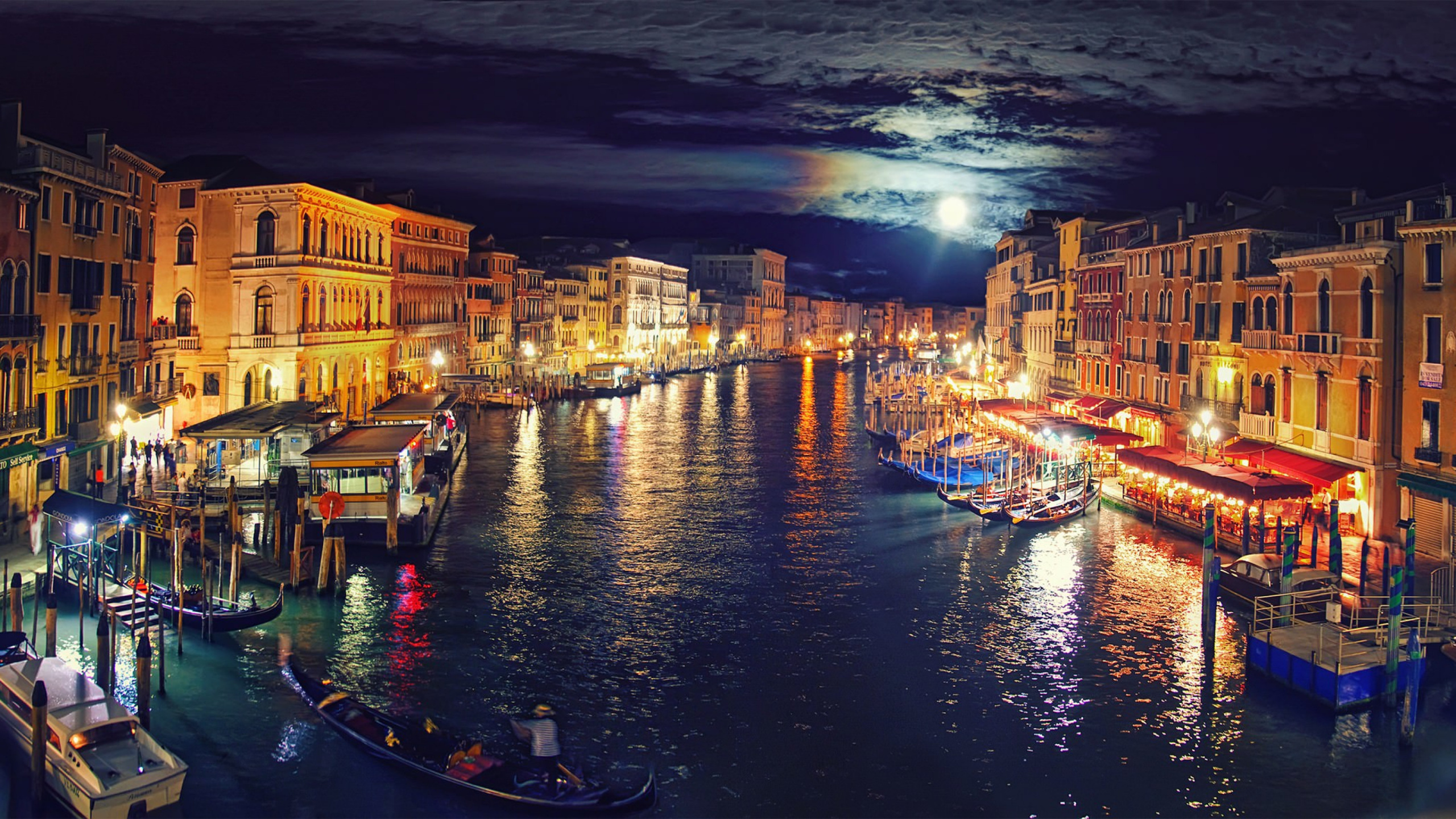 Обои Гранд-канал, мост Риальто, гондола, канал, водный путь в разрешении 2560x1440