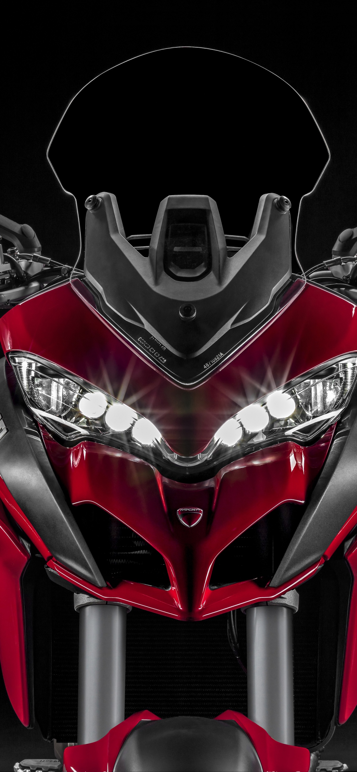 Обои ducati multistrada 1200, ducati, мотоцикл, красный цвет, автомобильный экстерьер в разрешении 1242x2688