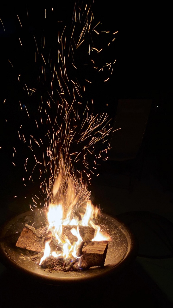 Обои тепло, статистика, огонь, пламя, газ в разрешении 720x1280