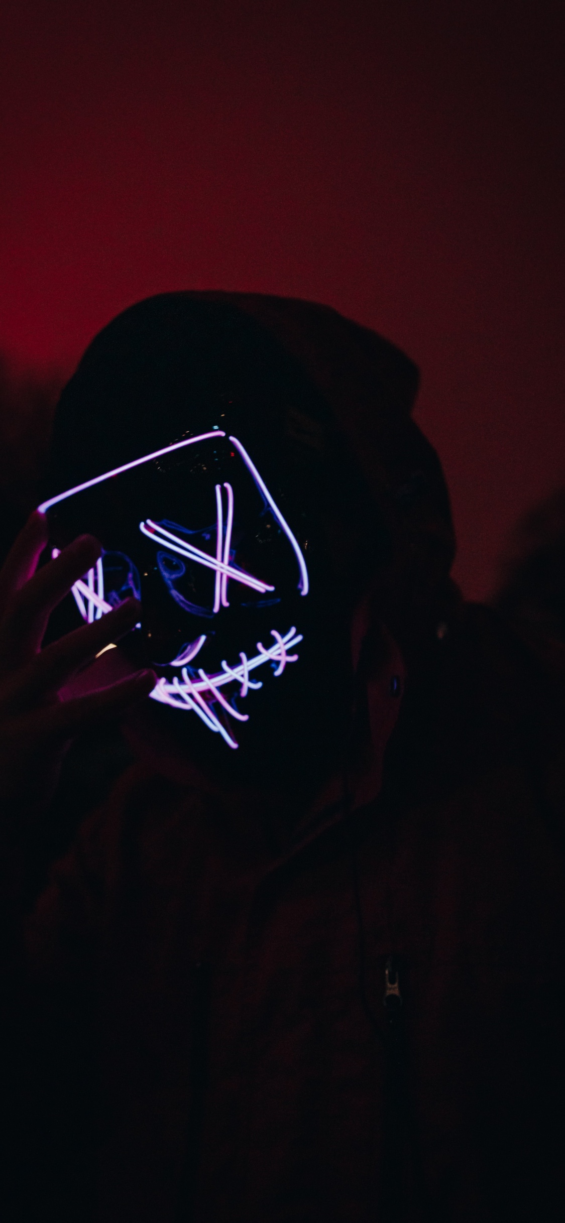 Обои темнота, красный цвет, свет, черный, ночь в разрешении 1125x2436