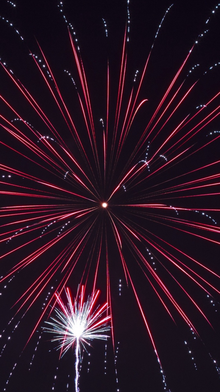 Обои салют, темнота, дивали, событие, канун Нового года в разрешении 720x1280