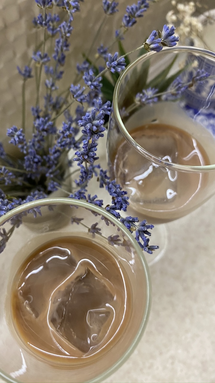 Обои чашка, serveware, жидкий, напиток, лаванда в разрешении 720x1280