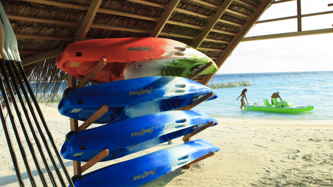 Обои О Маафуши Мальдивы, Ари Атолл, Дангети, Тза, прибежище в разрешении 1366x768