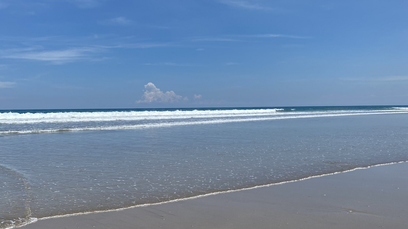 Обои море, вода, водоем, жидкость, жидкий в разрешении 1366x768