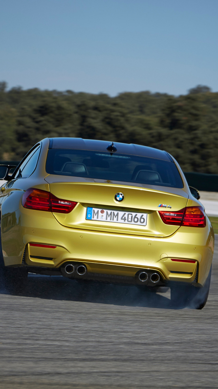 Обои bmw, спорткар, 2015 БМВ М4 купе, авто, м Мощность М4 в разрешении 750x1334