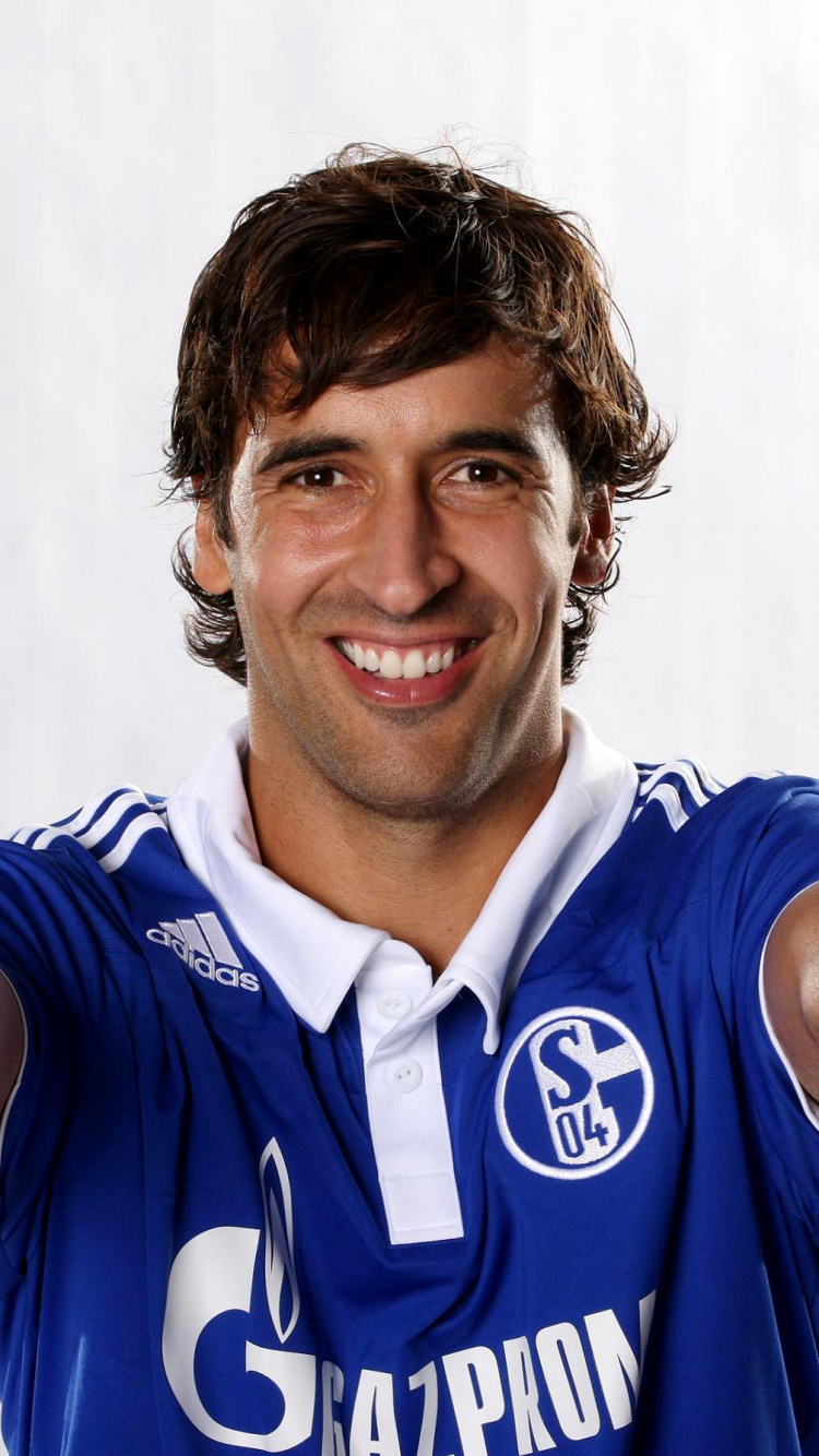 Обои Реал С Ф, Лига Чемпионов УЕФА, игрок, жест, палец в разрешении 750x1334