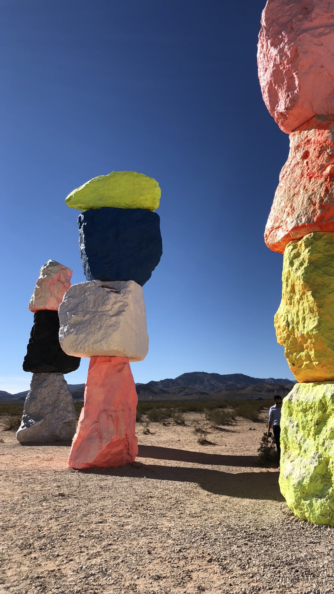 Обои Лас Вегас, США, туризм, наушники, громкоговоритель в разрешении 1080x1920