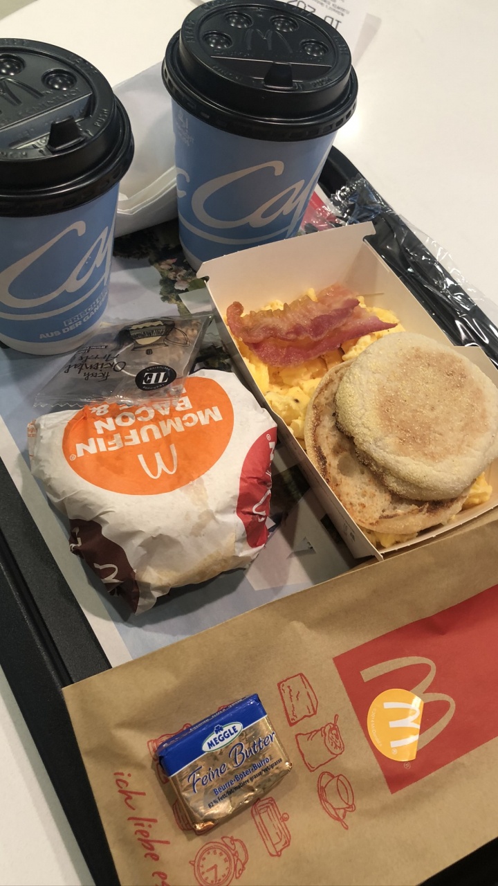 Обои завтрак, нездоровая пища, полноценный завтрак, быстрое питание, пища в разрешении 720x1280