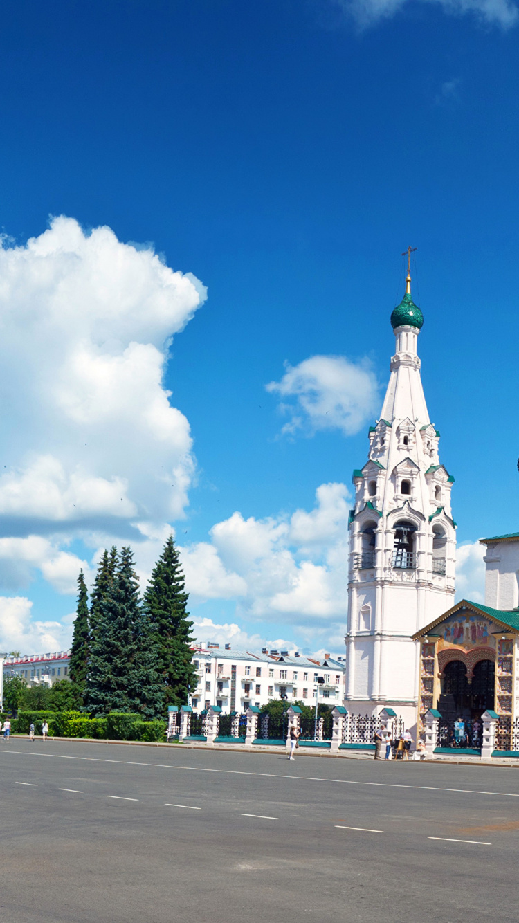 Обои Храм Ильи Пророка, ориентир, облако, городок, город в разрешении 750x1334