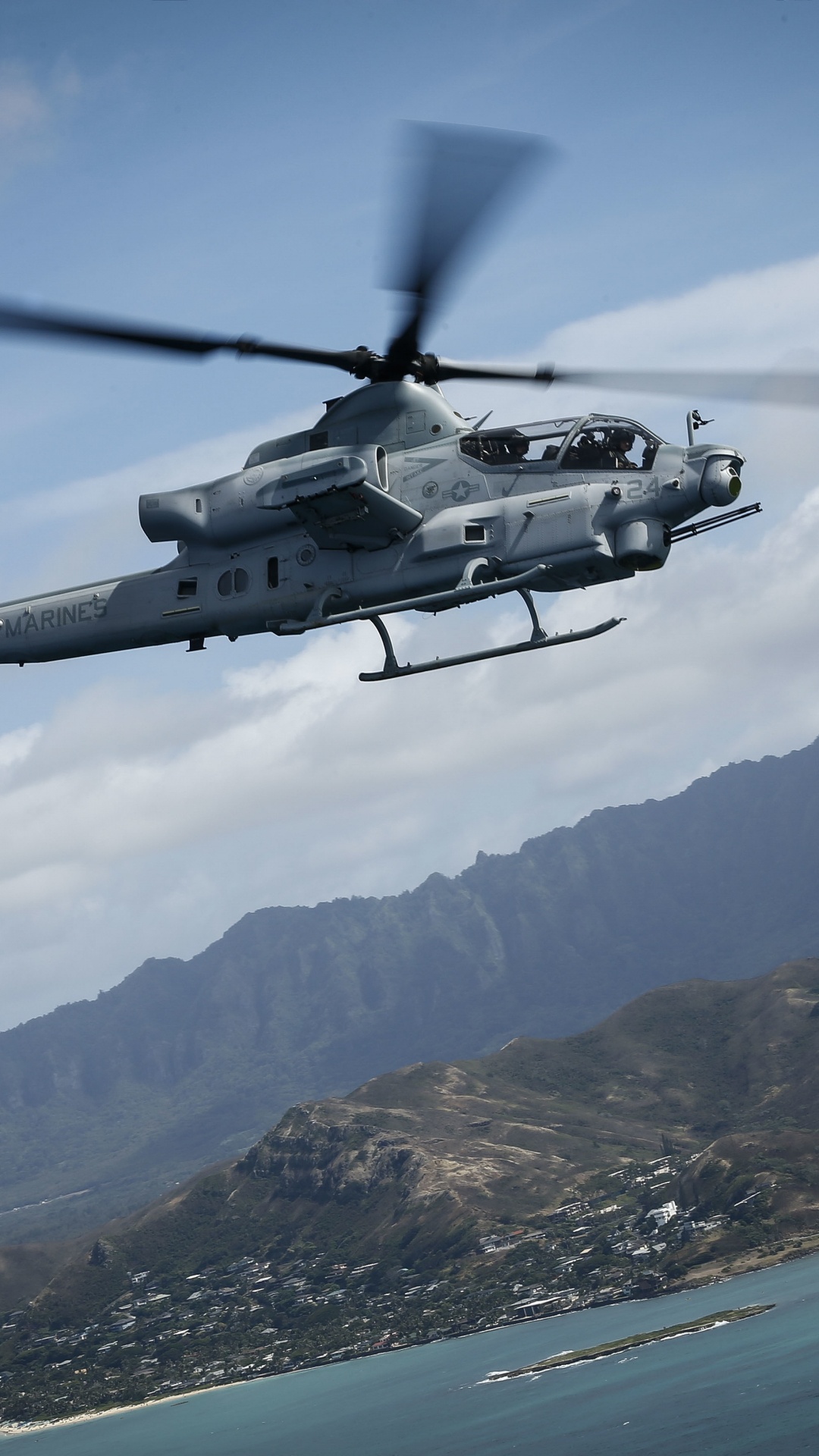 Обои вертолет, ударный вертолет, самолеты, корпус морской пехоты США, винтокрылая машина в разрешении 1080x1920